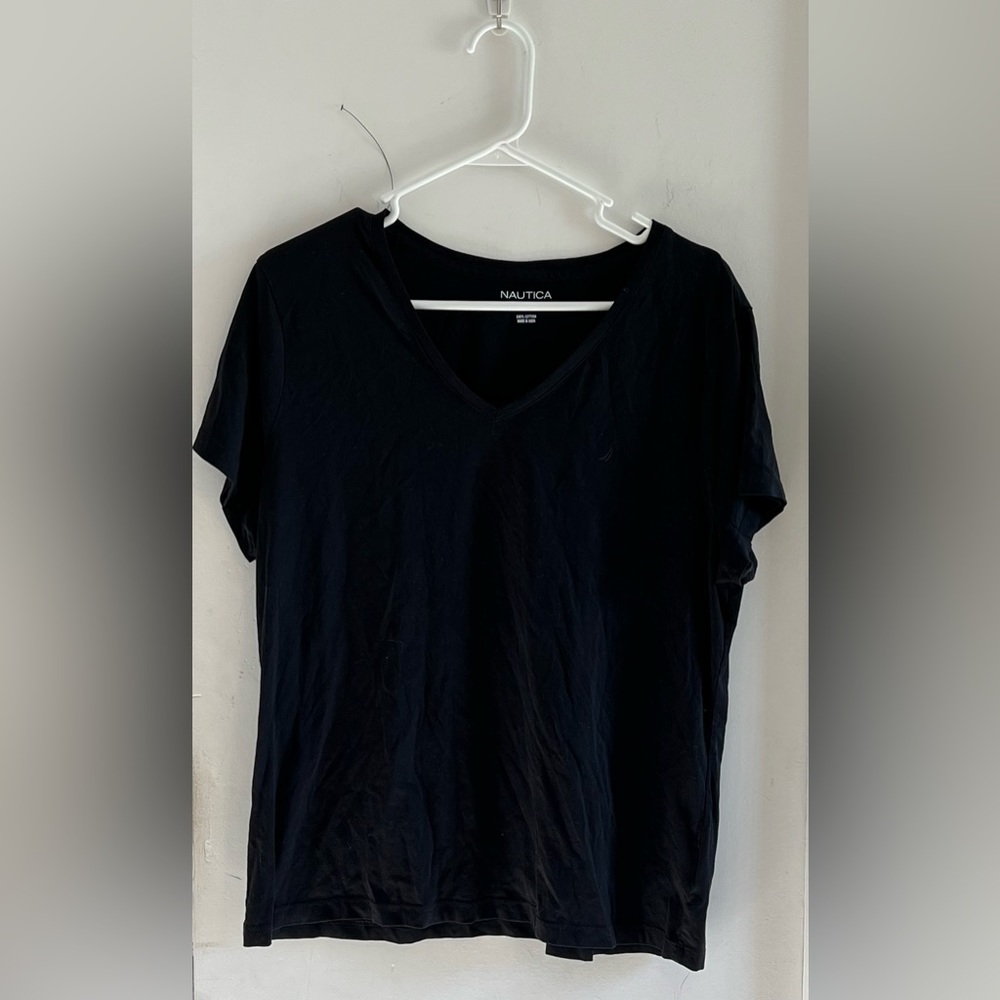 NWOT Nautica V-Neck T-Shirt, Size XXL